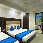 Palm Emerald Near New Delhi International Airport