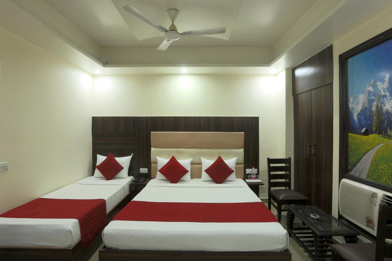 Palm Emerald Near International Airport Bed & Breakfast New Delhi